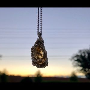 *HANDMADE* Citrine Point Wire Wrap 🍑